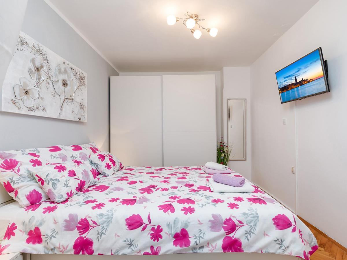 Apartment Manuel Πόρετς Εξωτερικό φωτογραφία